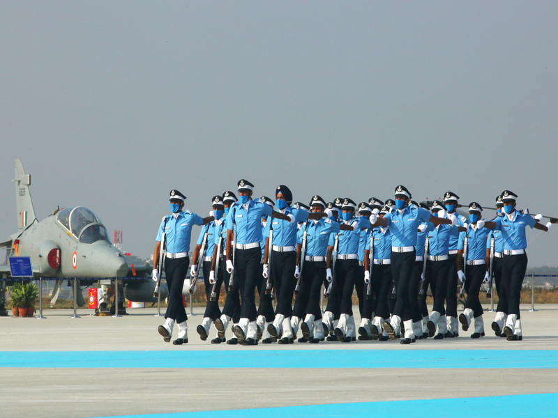 Combined Graduation Parade Held at the Air Force Academy - Arabian Defence