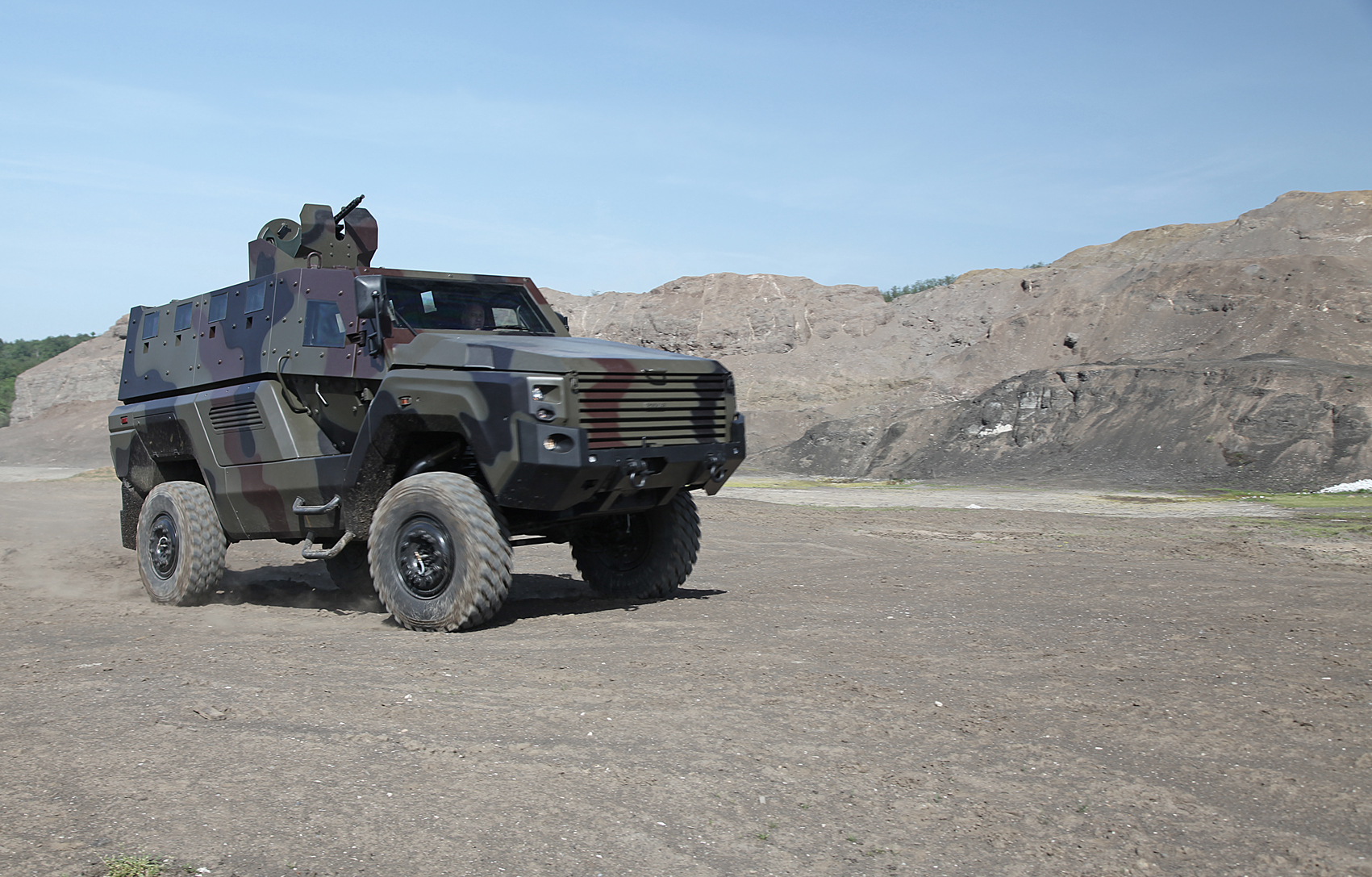 Otokar Introduces Its Electric Armored Vehicle “AKREP IIe” At IDEX ...