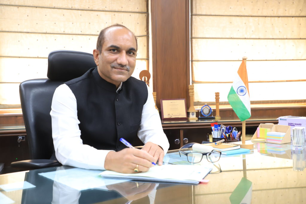 Sanjeev Kumar Takes Over As Chairman, Airports Authority Of India ...